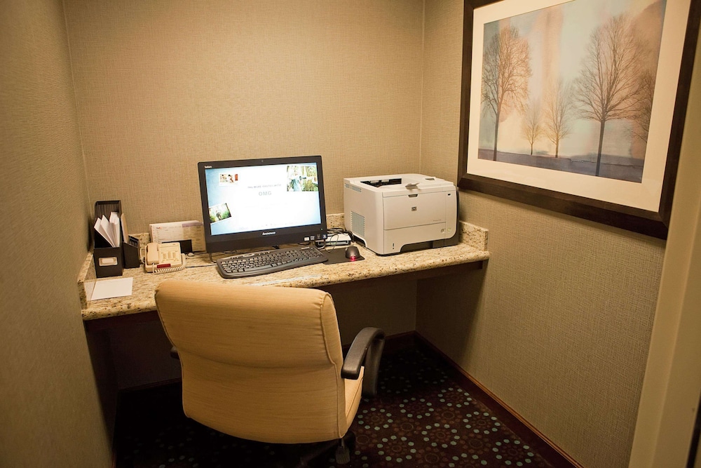 hampton inn colby