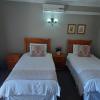 van dykshuis guest house