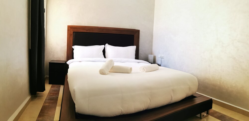 amwaj hotel