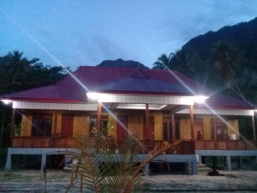 rumah olat