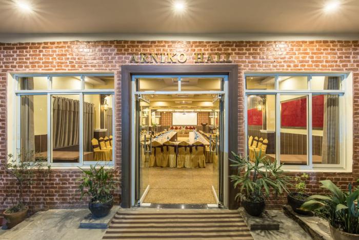 hotel sarathi
