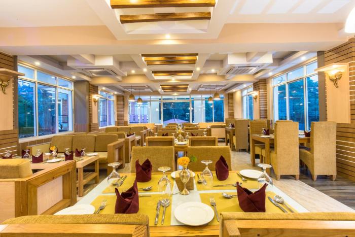 hotel sarathi