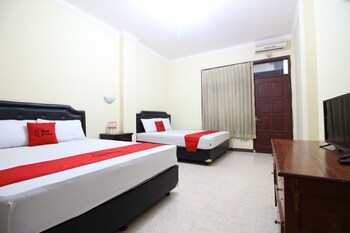 reddoorz mantrijeron 2