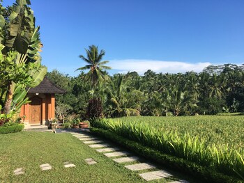 puri raya villa ubud