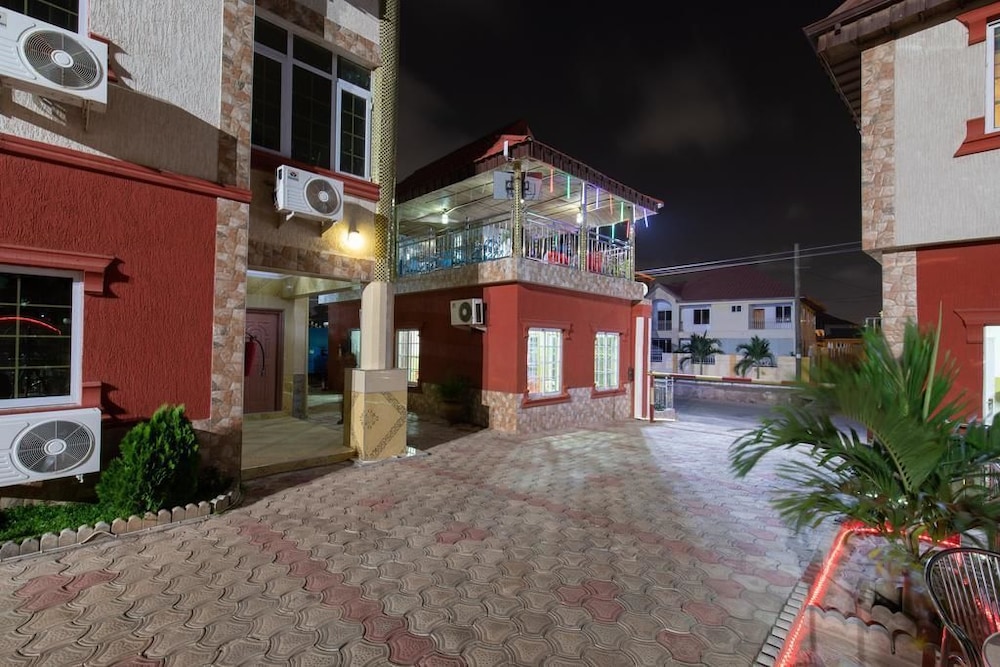 ag hotels and suites