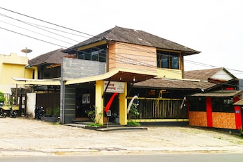 saung balibu hotel