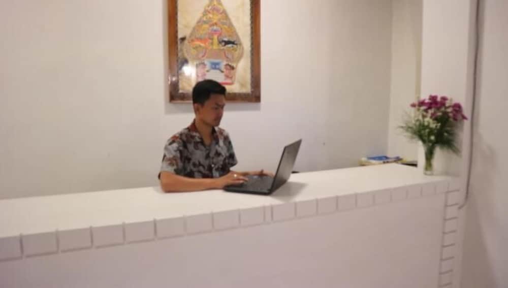 sinom borobudur hotel