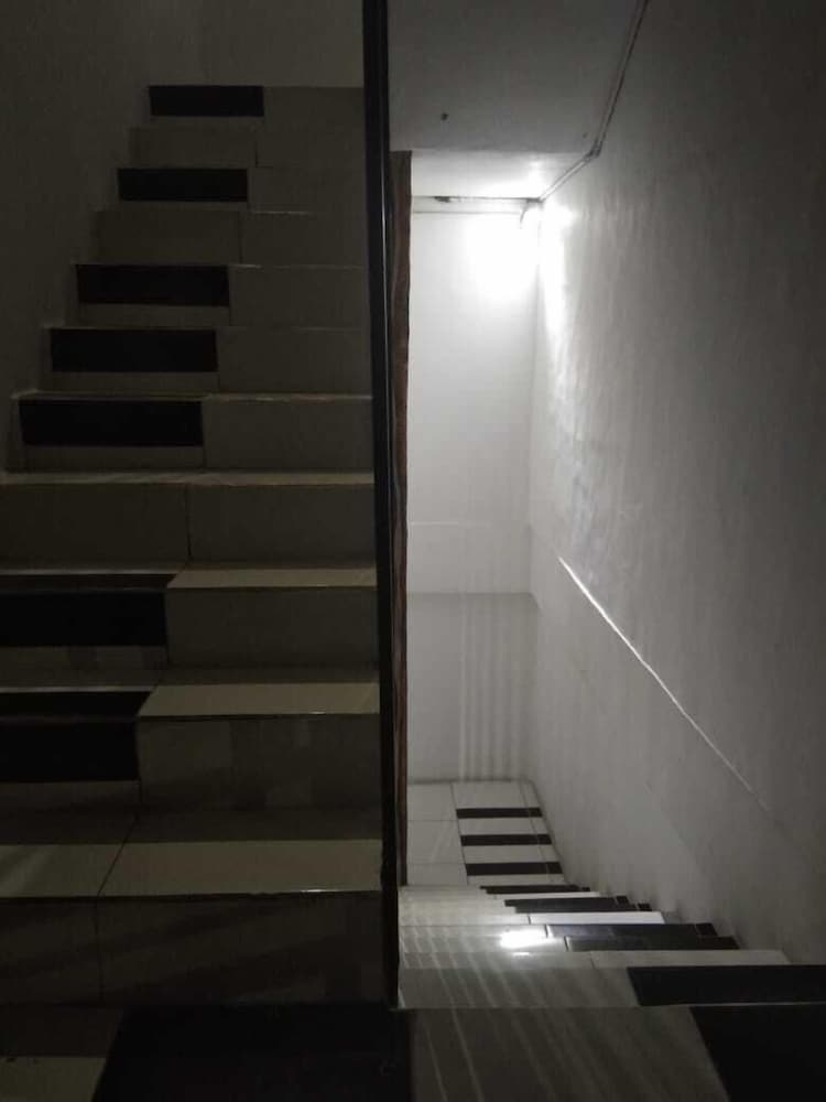 coconut hotel hostel