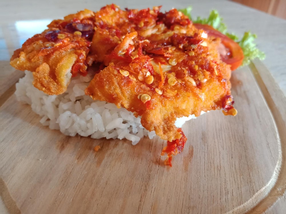 coconut hotel hostel