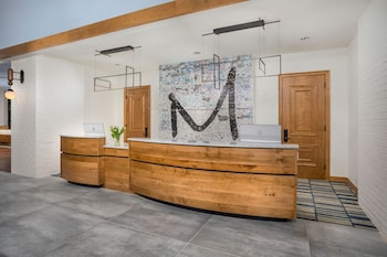 merriweather lakehouse autograph collection