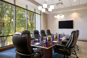 merriweather lakehouse autograph collection