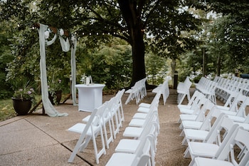 merriweather lakehouse autograph collection