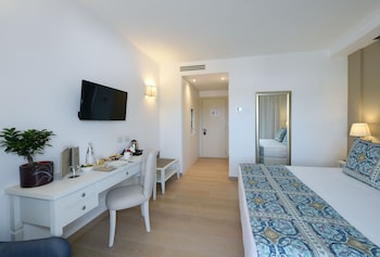 grand hotel cannigione