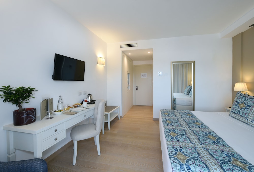 grand hotel cannigione