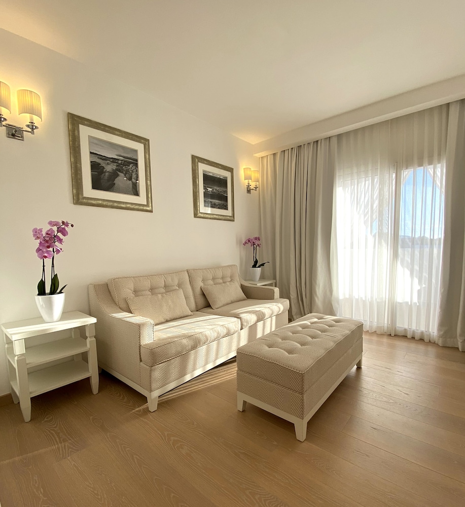 grand hotel cannigione