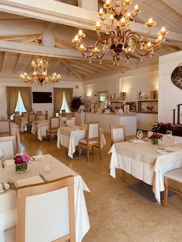 grand hotel cannigione