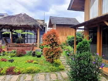 adk papandayan homestay and tour