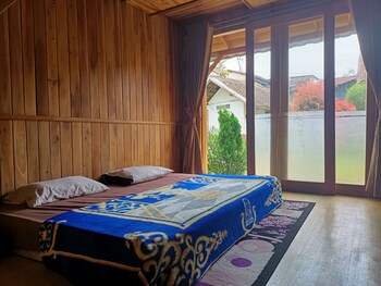 adk papandayan homestay and tour