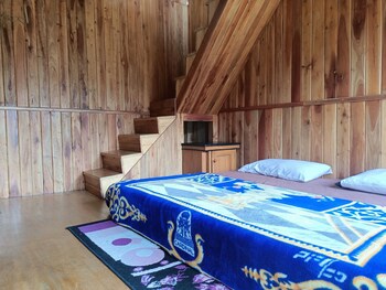 adk papandayan homestay and tour