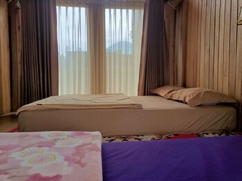 adk papandayan homestay and tour