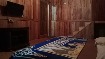 adk papandayan homestay and tour