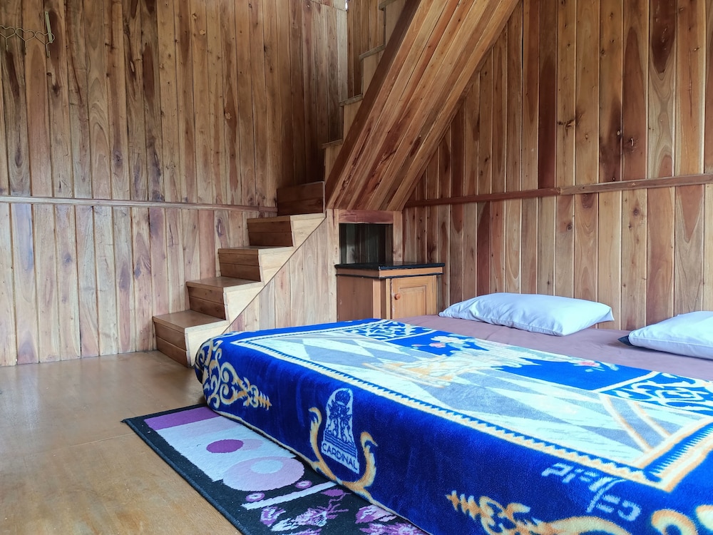 adk papandayan homestay and tour