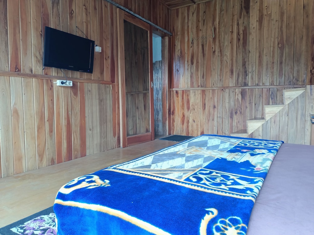 adk papandayan homestay and tour