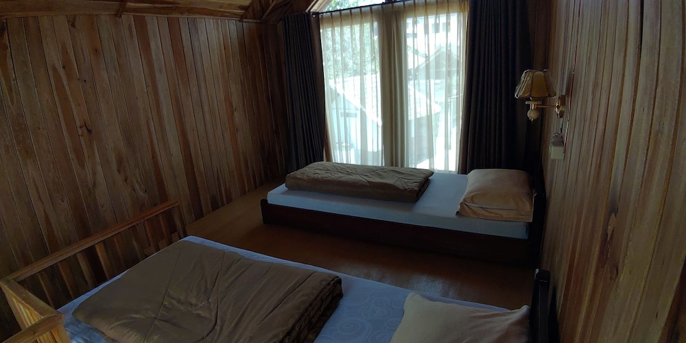 adk papandayan homestay and tour