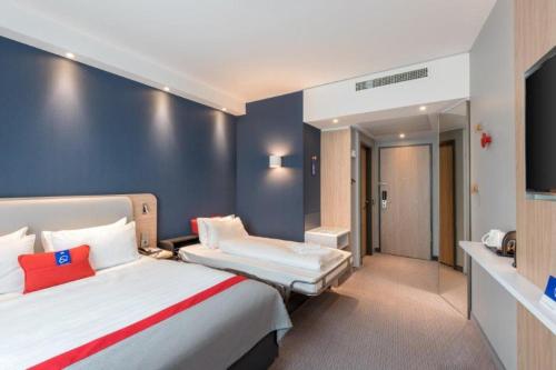 holiday inn express oberhausen an ihg hotel