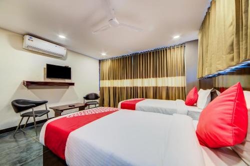 supraja cyber view by oyo rooms