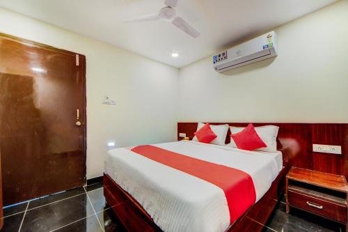 supraja cyber view by oyo rooms
