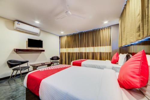 supraja cyber view by oyo rooms