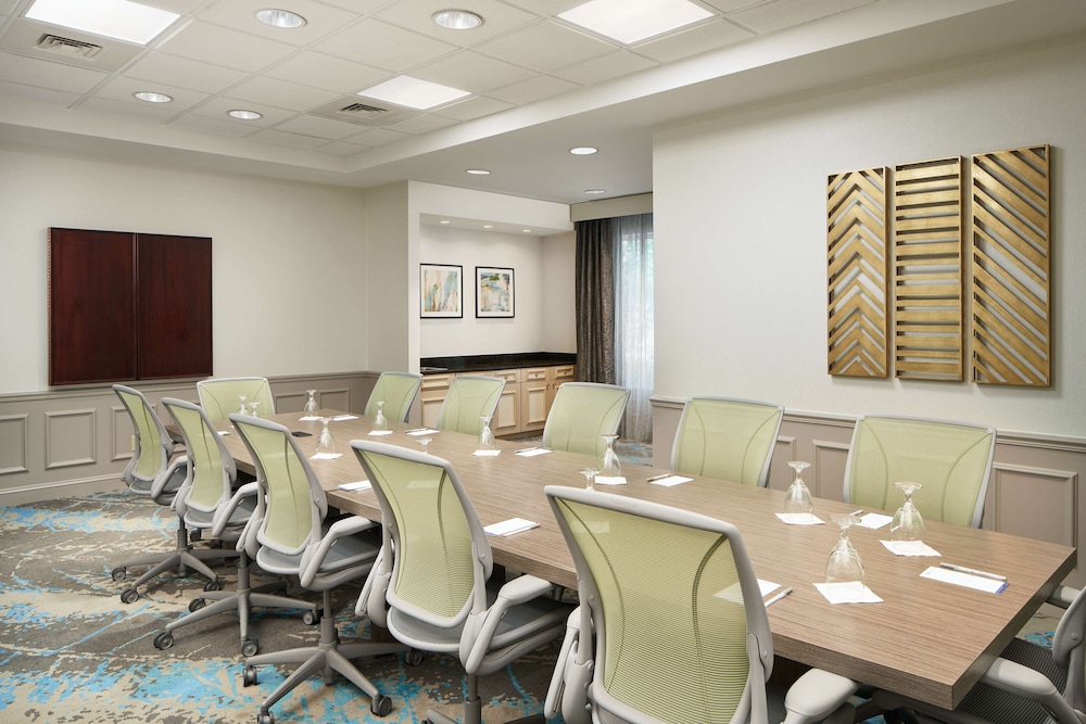 hilton garden inn columbus