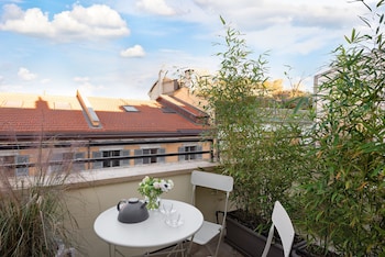 velvet grey boutique hotel