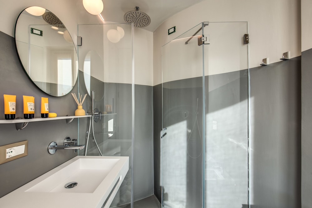 velvet grey boutique hotel