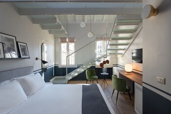 velvet grey boutique hotel