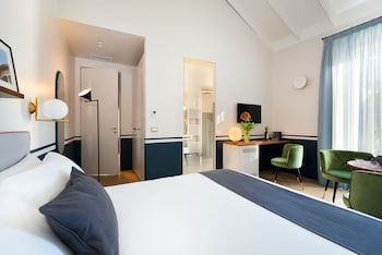 velvet grey boutique hotel