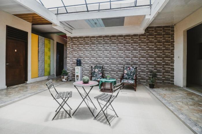 reddoorz near millennium ict center medan