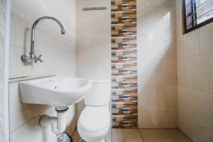 reddoorz near millennium ict center medan