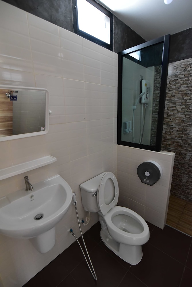 the nest hotel by ploy