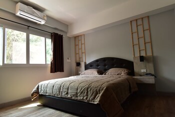 the nest hotel by ploy