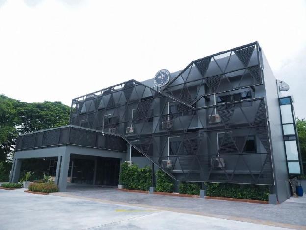 the nest hotel by ploy