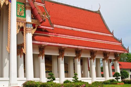 b2 hat yai premier hotel