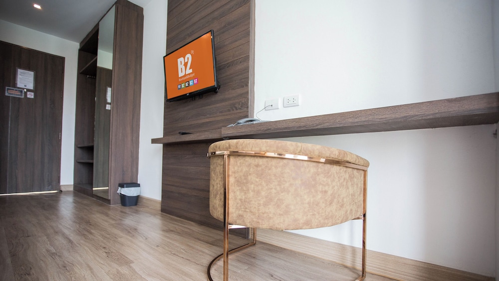 b2 hat yai premier hotel