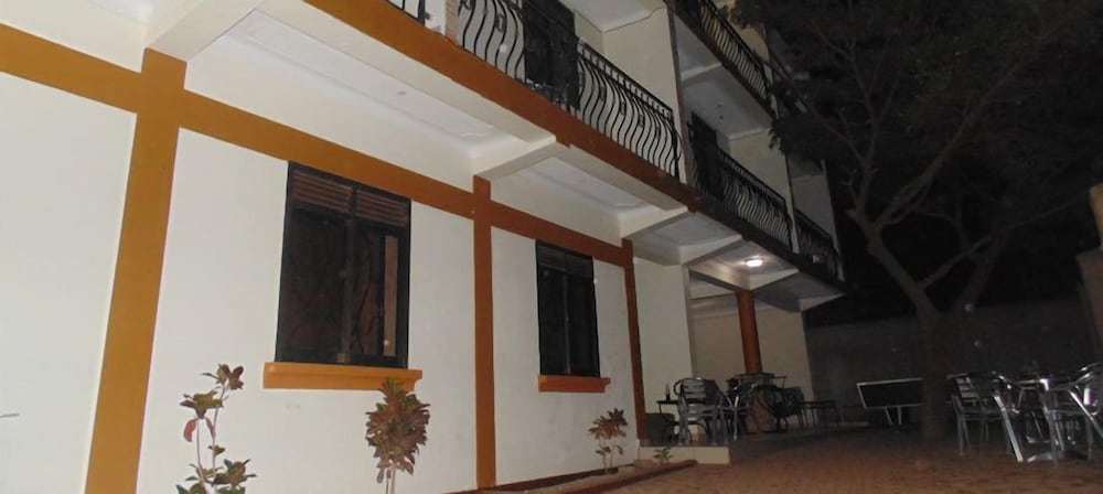coronation hotel