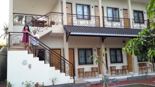 whiterose guesthouse