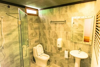 the hub erawan resort