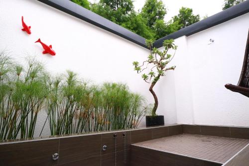 shu lan motel