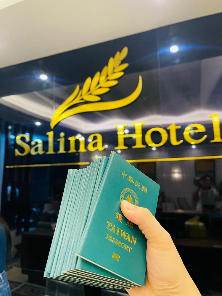 salina hotel