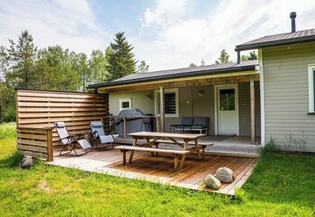 the elegant haistila